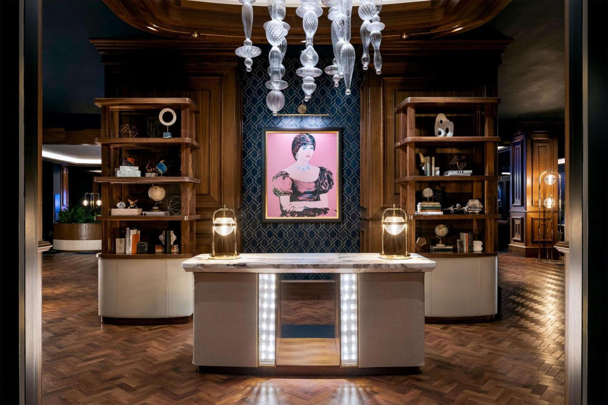 Conrad Las Vegas At Resorts World Exteriör bild The interior of the hotel