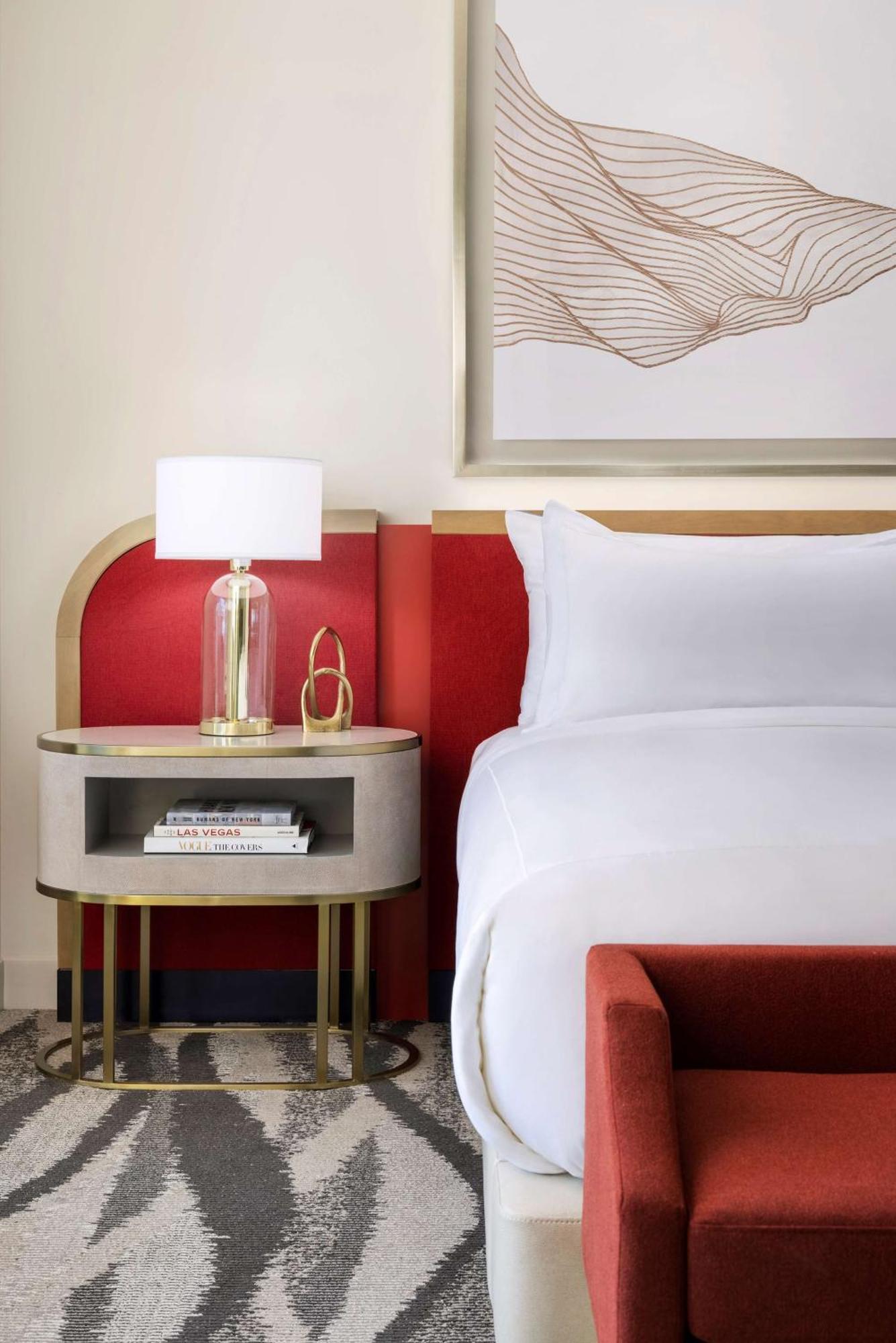 Conrad Las Vegas At Resorts World Exteriör bild A bedroom at the hotel